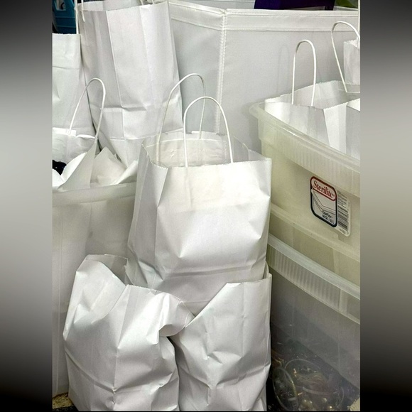 β€οΈβπ₯ Jewelry Lots~ $110 a LB β€οΈβπ₯ - Picture 4 of 5